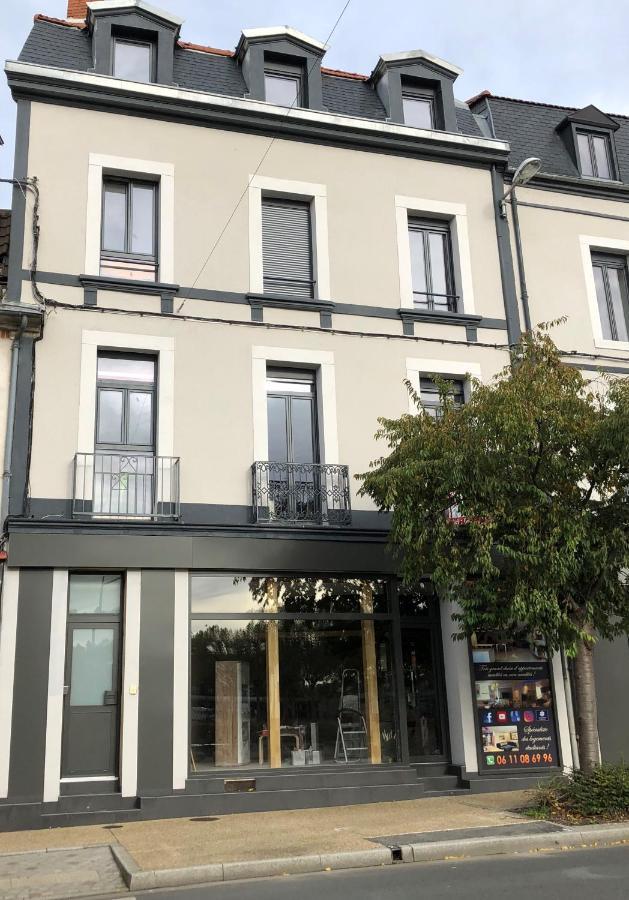Résidence les Rives du Cher Montluçon Exterior foto